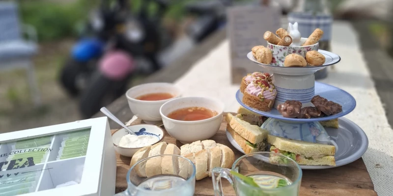High Tea/E-Chopper Arrangement