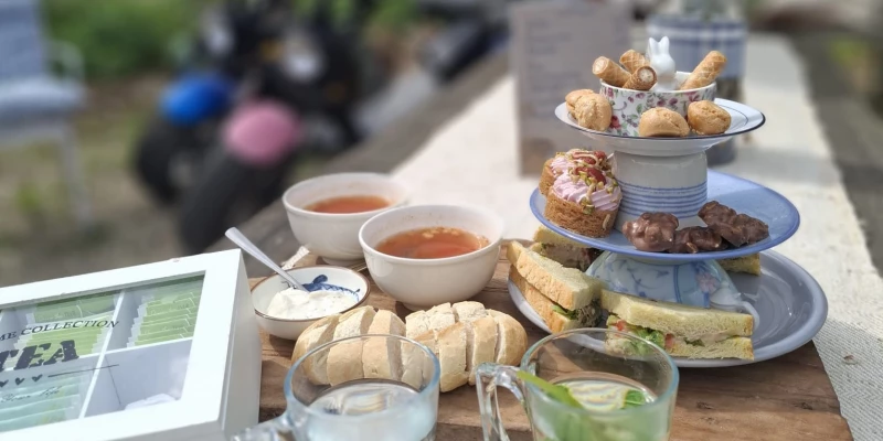 High Tea/E-Chopper Arrangement